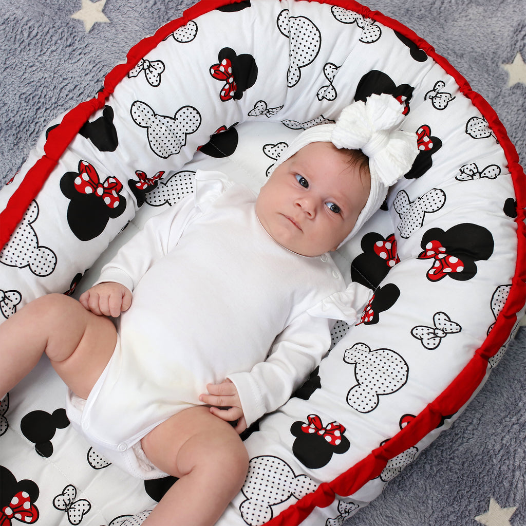 Babynest Kokon Neugeborene 90 x 50 cm - Handmade Kuschelnest Baby Nestchen aus Baumwolle Maus Motiv - Totsy Baby