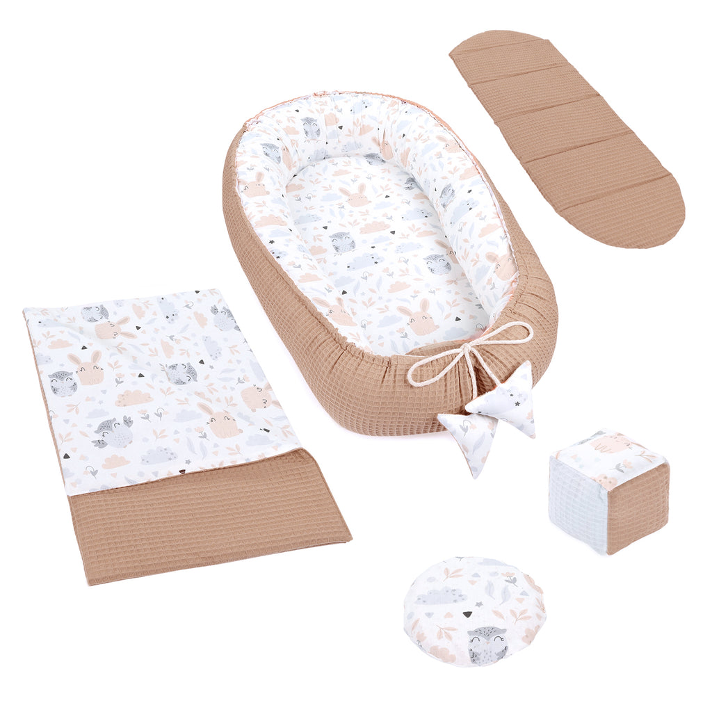 Babynestchen Set Neugeborene 90x50 cm Waffelbaumwolle - Kuschelnest Baby Nestchen 5-teilig Kokon mit Sinneswürfel Eulen - Totsy Baby