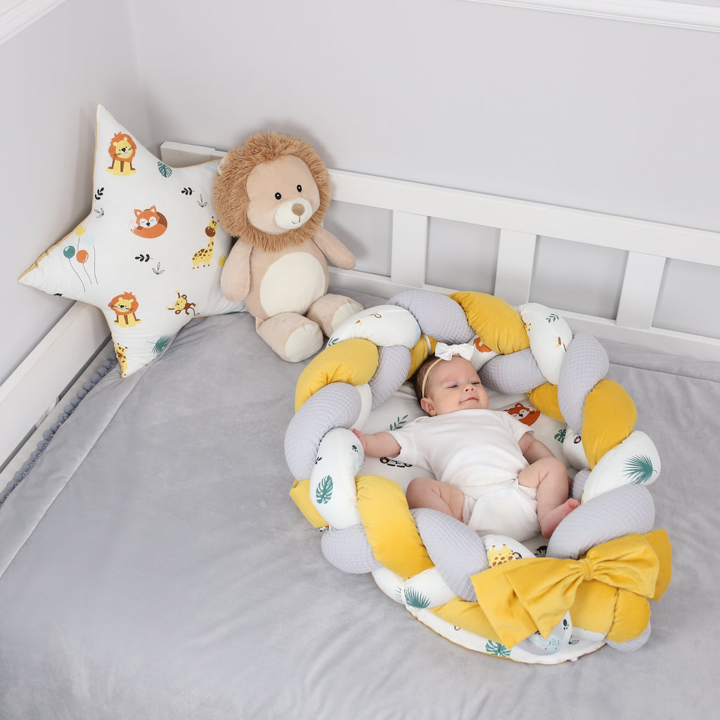 Babynest Neugeborene Nestchen Baby – Velvet Kuschelnest mit Zopf Kissen zerlegbares Set zweiseitig Babynestchen Babybett 75X45, Safari - Totsy Baby