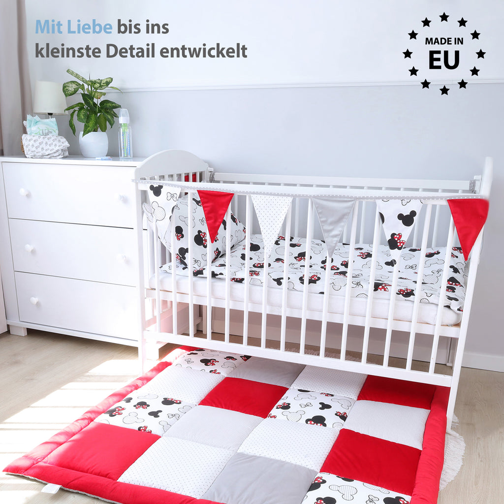 Baby Krabbeldecke Velvet spieldecke 100x100 cm - PATCHWORK Laufgittereinlage Rote Baumwollmaus mit Velvet und Grau - Totsy Baby