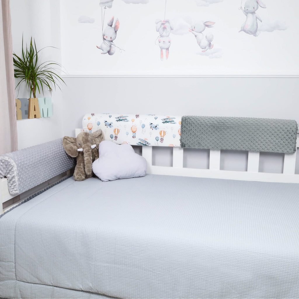 Bettkantenschutz für Kinderbetten 70 cm - Schutz für Bettrahmen Kantenschutz Kinder Babybett Grau Minky - Totsy Baby