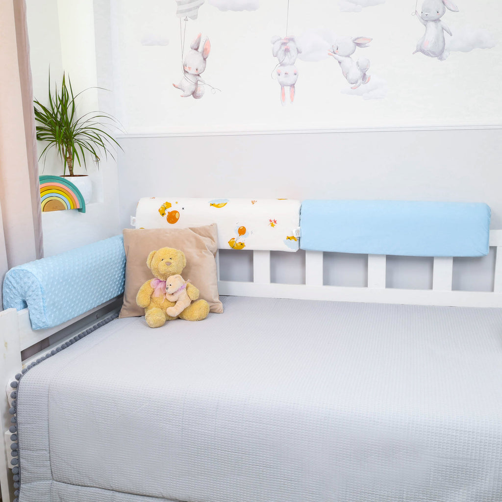 Bettkantenschutz für Kinderbetten 70 cm - Schutz für Bettrahmen Kantenschutz Kinder Babybett Hellblau Velvet - Totsy Baby